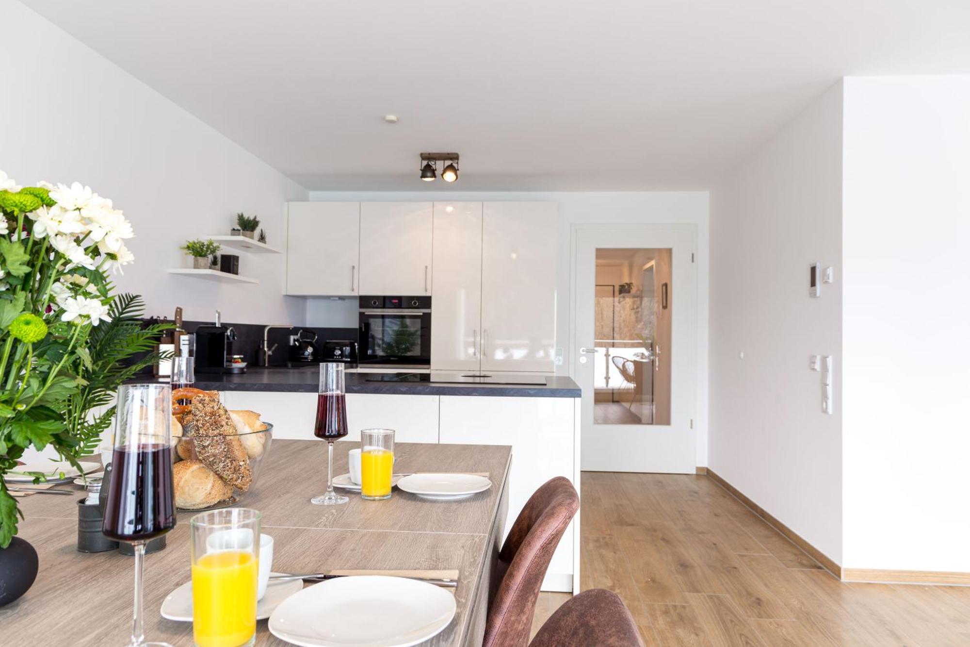 Living Timeless- Happy Living Bodensee - Friedrichshafen ฟรีดริชส์ฮาเฟน ภายนอก รูปภาพ